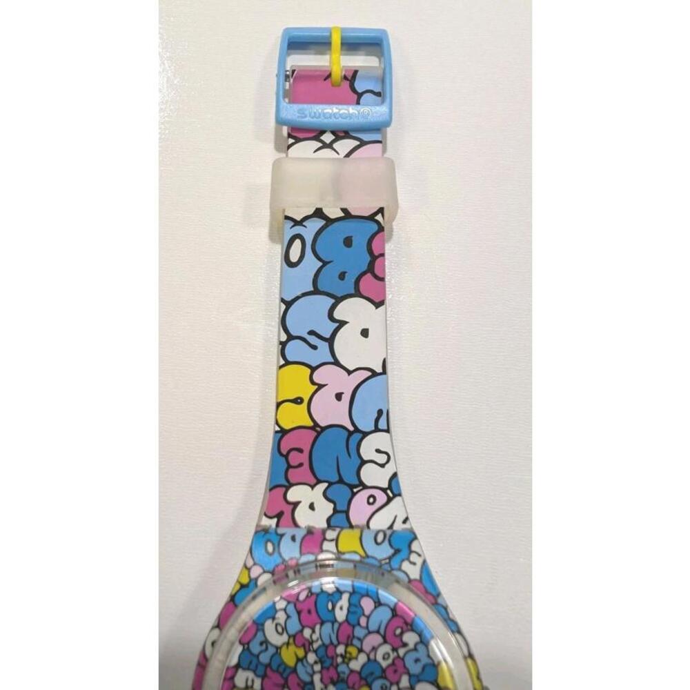 Swatch Kidrobot Love Song  Quartz Great Condition Water Resistant - Picture 5 of 9